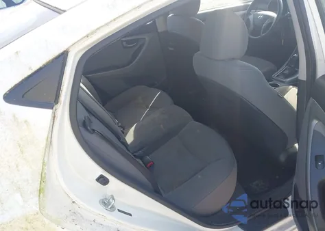 2014 Hyundai Elantra Se z USA, uszkodzony, nr VIN 5NPDH4AE7EH521867